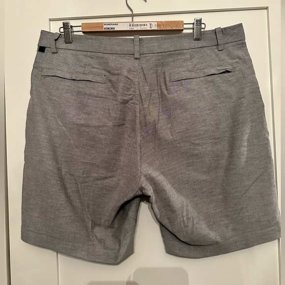 Lululemon Men’s Grey ABC Shorts (W 36”) - Picture 4 of 5